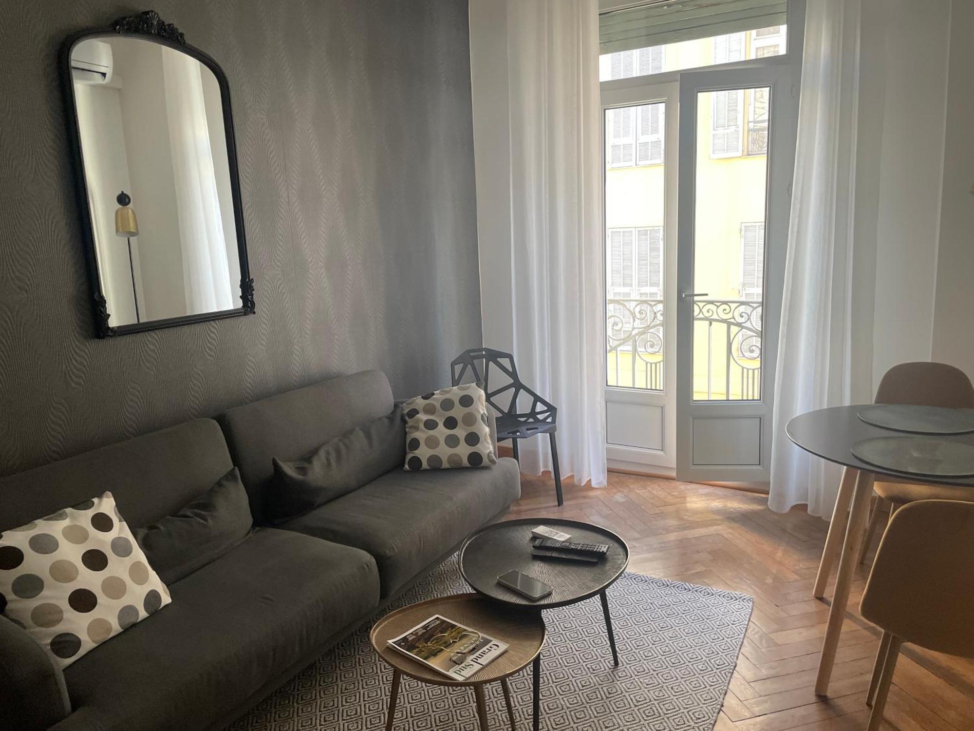 Superbe Appartement Au Coeur De Nizza Exterior foto
