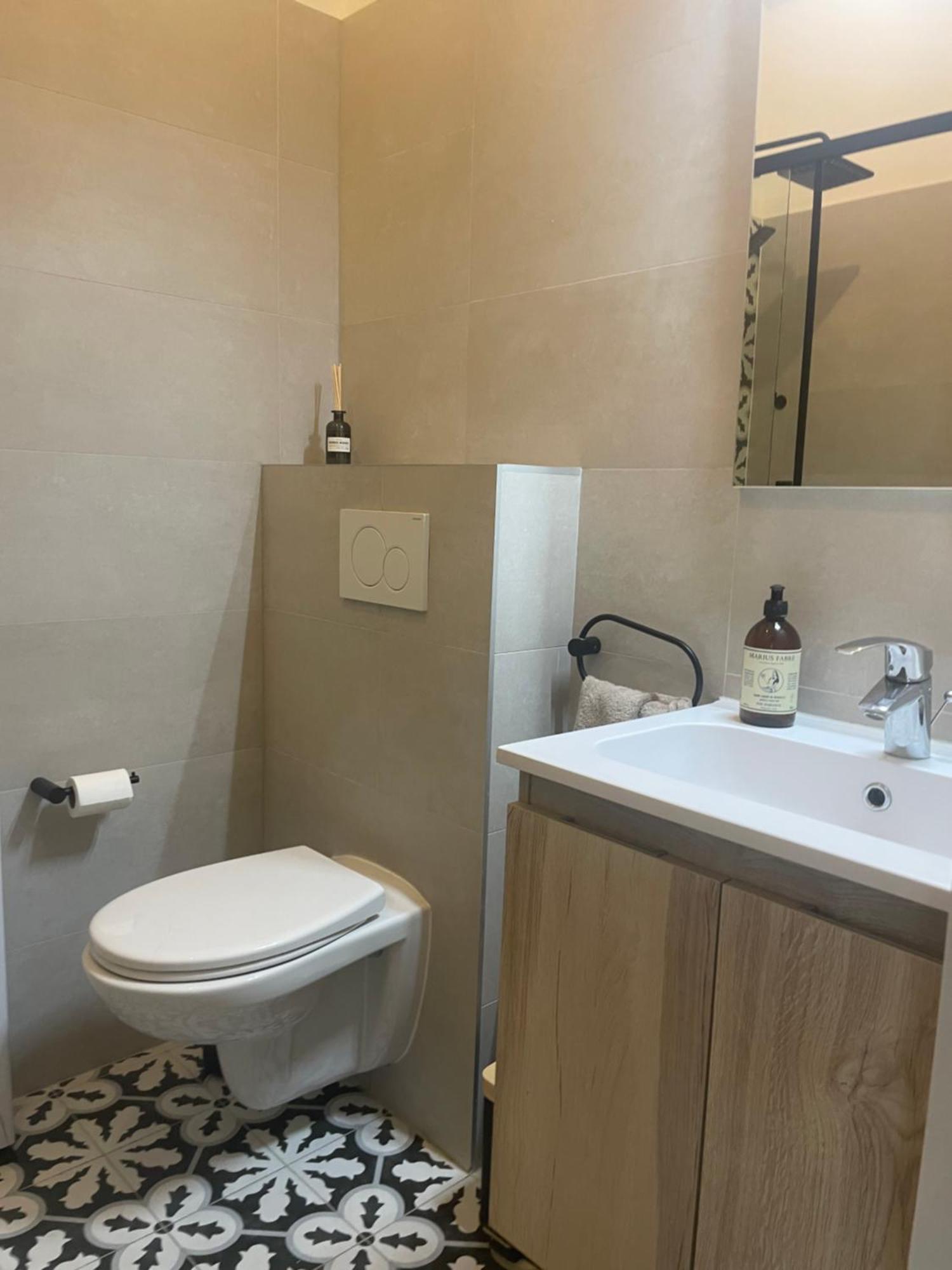 Superbe Appartement Au Coeur De Nizza Exterior foto