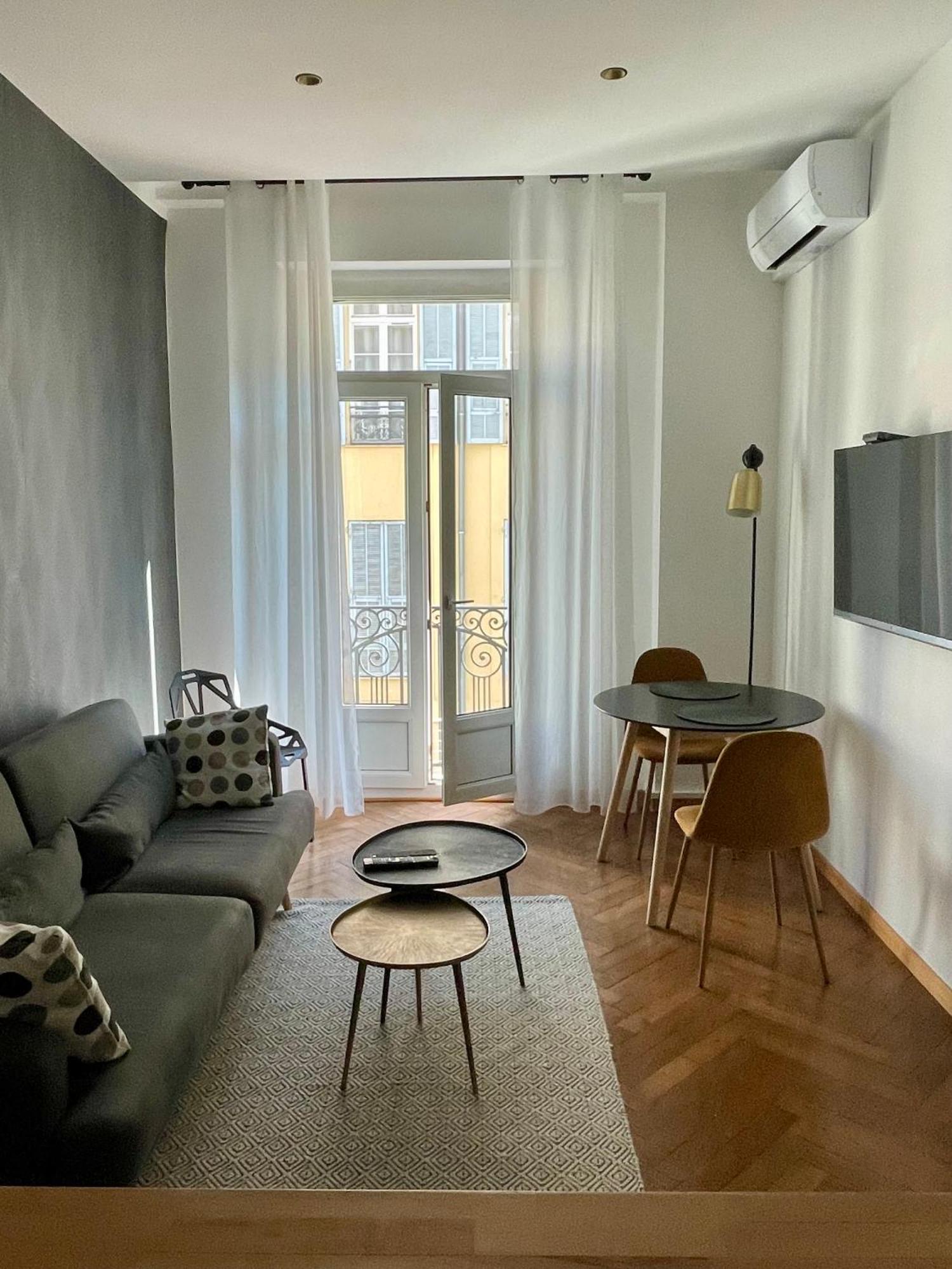 Superbe Appartement Au Coeur De Nizza Exterior foto